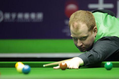 整让他在球 整让他在球